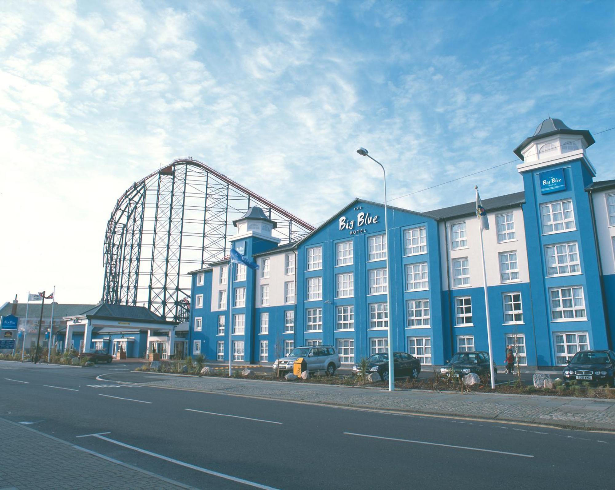 14 Top-Rated Airport Hotels Close to South Pier Blackpool