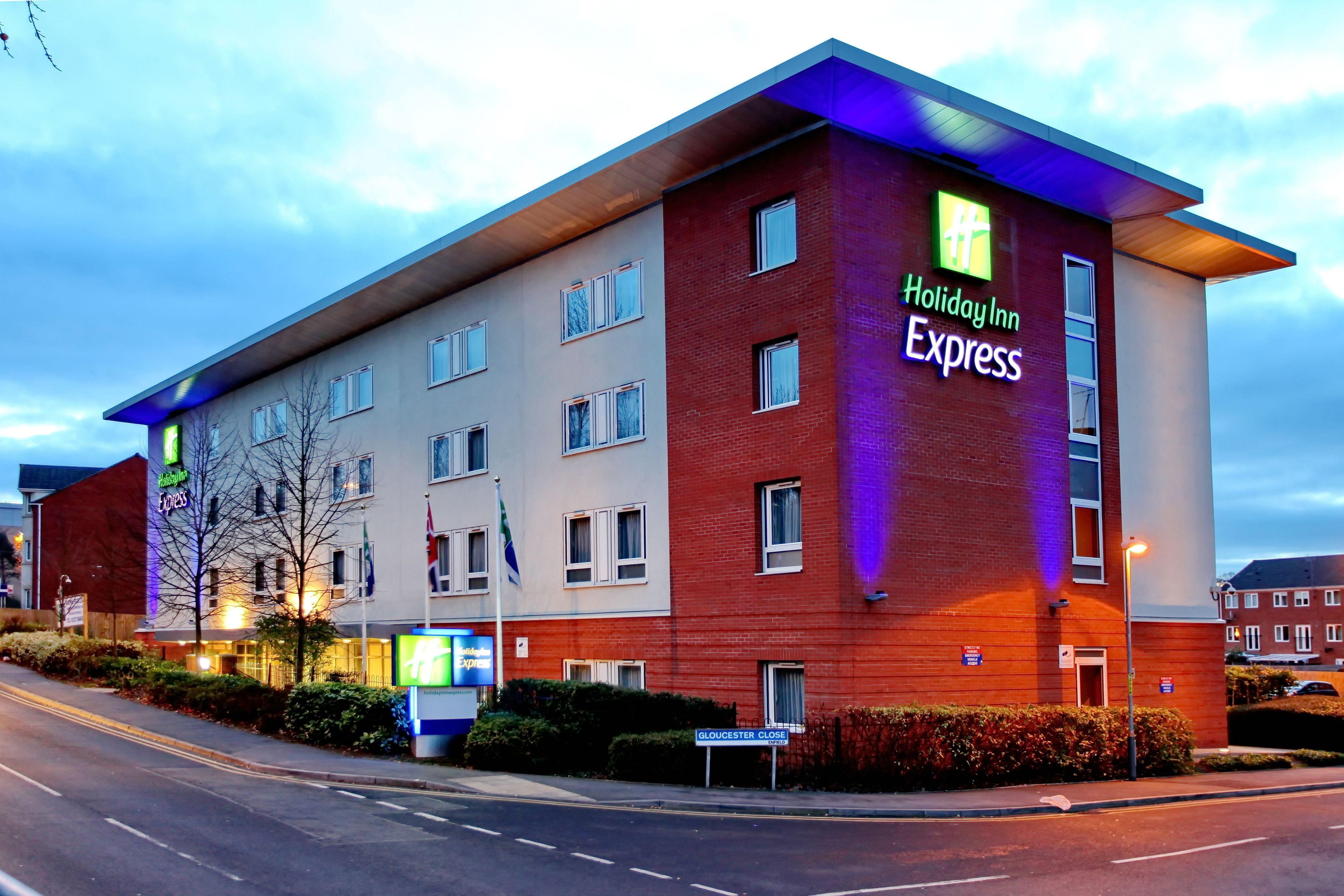 6 Family Hotels Close to Blackwell Golf Club Bromsgrove