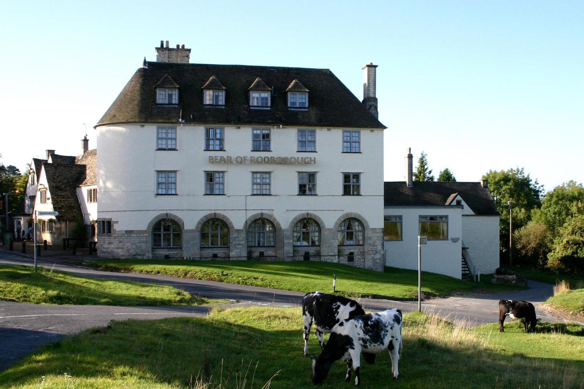 5 Four-Star Hotels Near Gatcombe Park Worth Booking