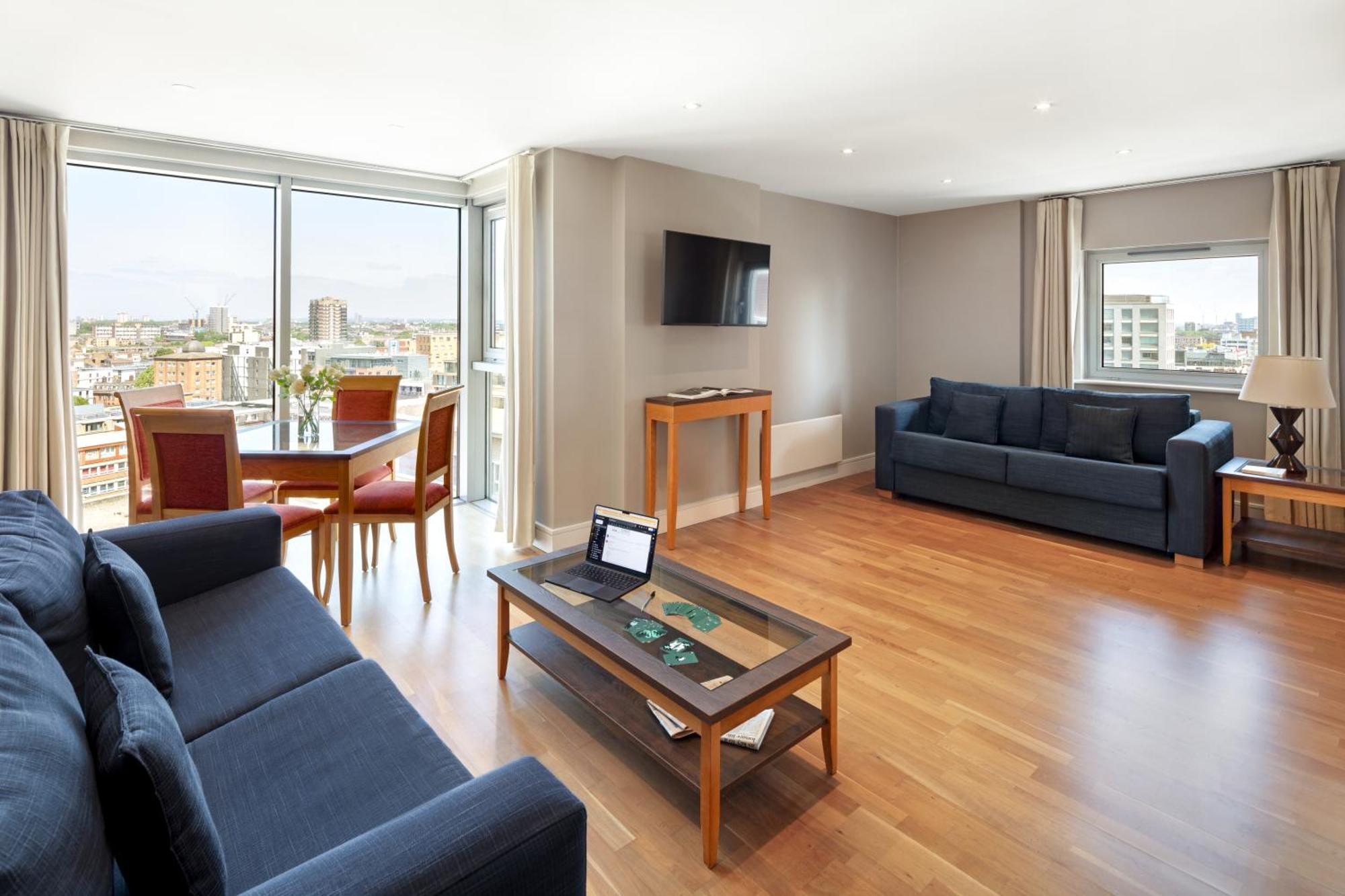 Whitechapel Airport Hotels: 2 Picks For London Travellers